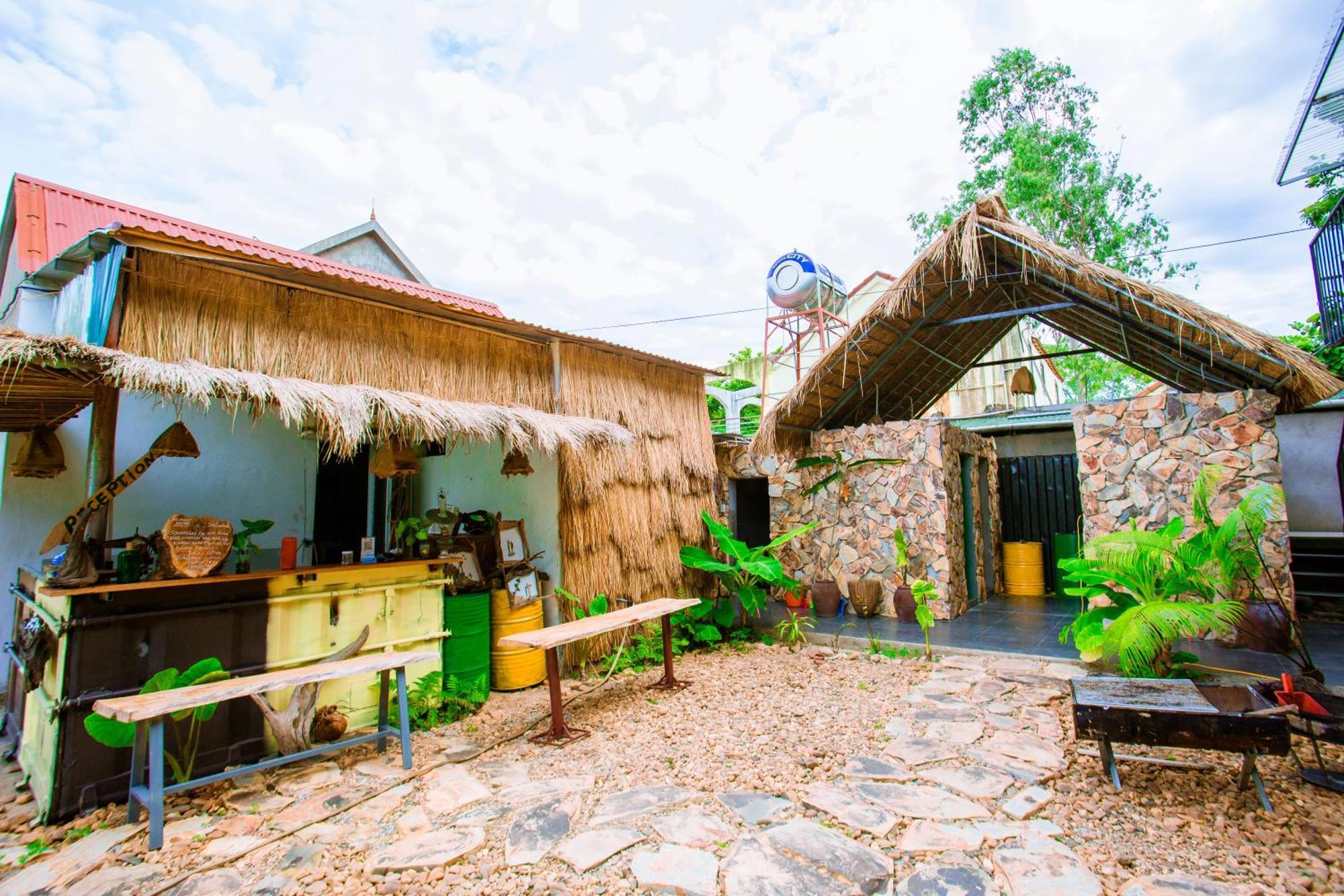 Phong Nha A Little Leaf Homestay Eksteriør billede
